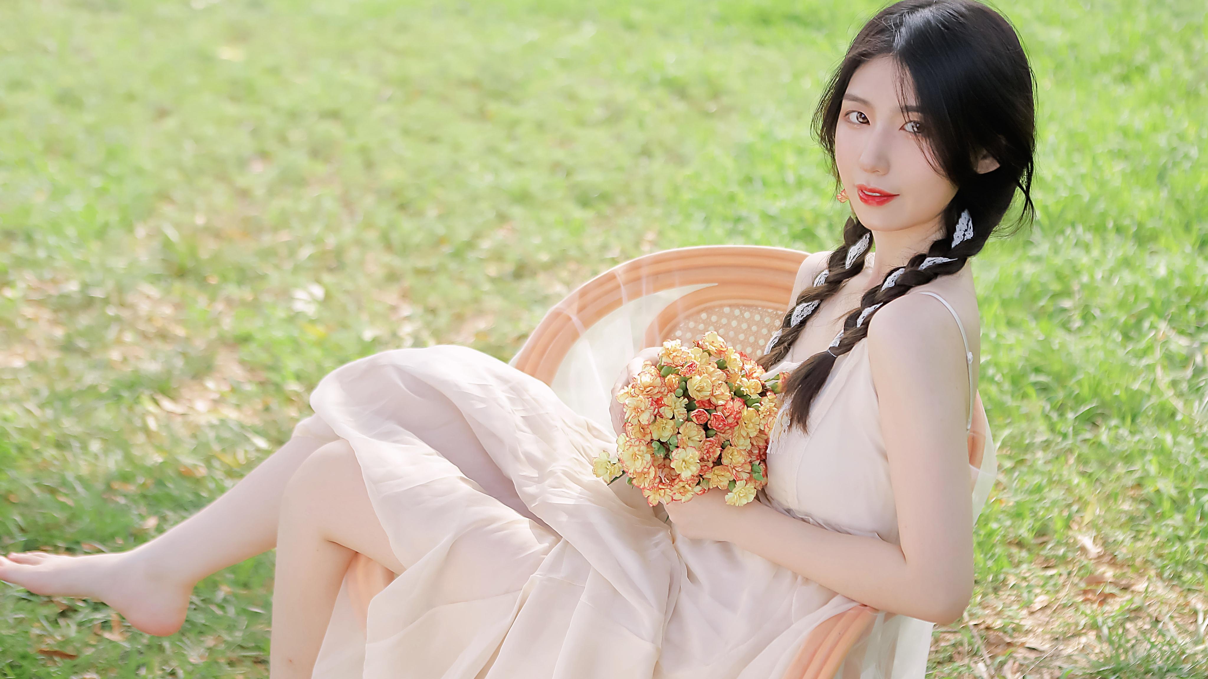 5名少年开“老头乐”上路 家长们务必上心